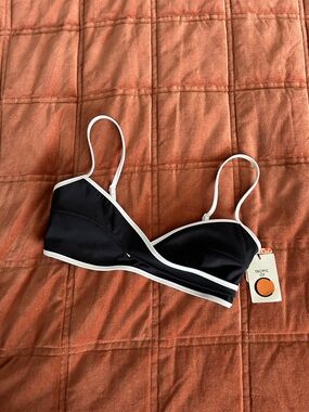 Tropic of C sculpting infinity top in black and white compression Bikini Top